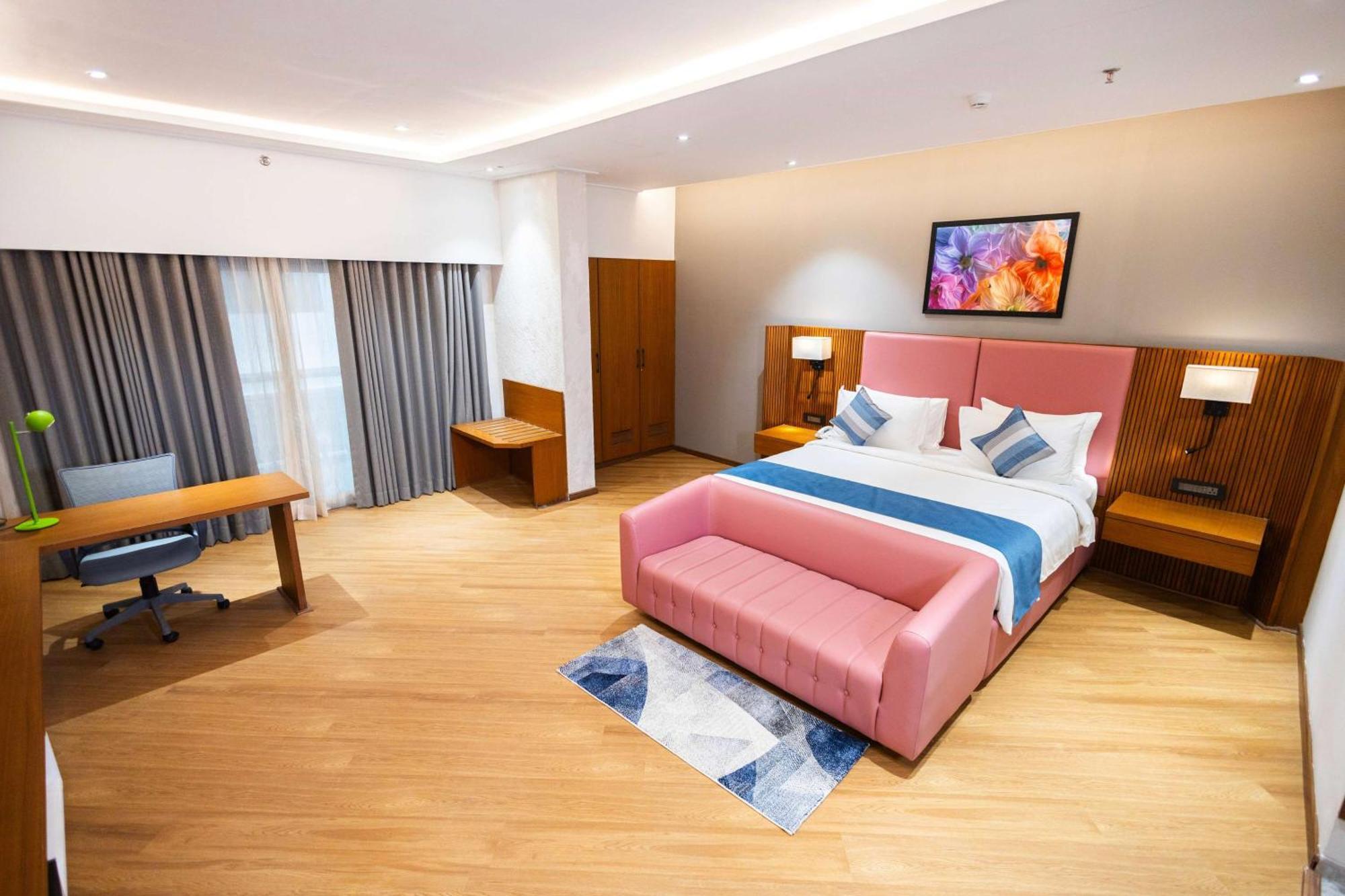 Ramada Encore By Wyndham Viramgam المظهر الخارجي الصورة