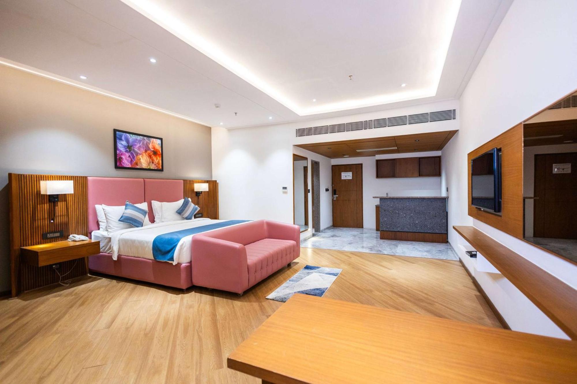 Ramada Encore By Wyndham Viramgam المظهر الخارجي الصورة
