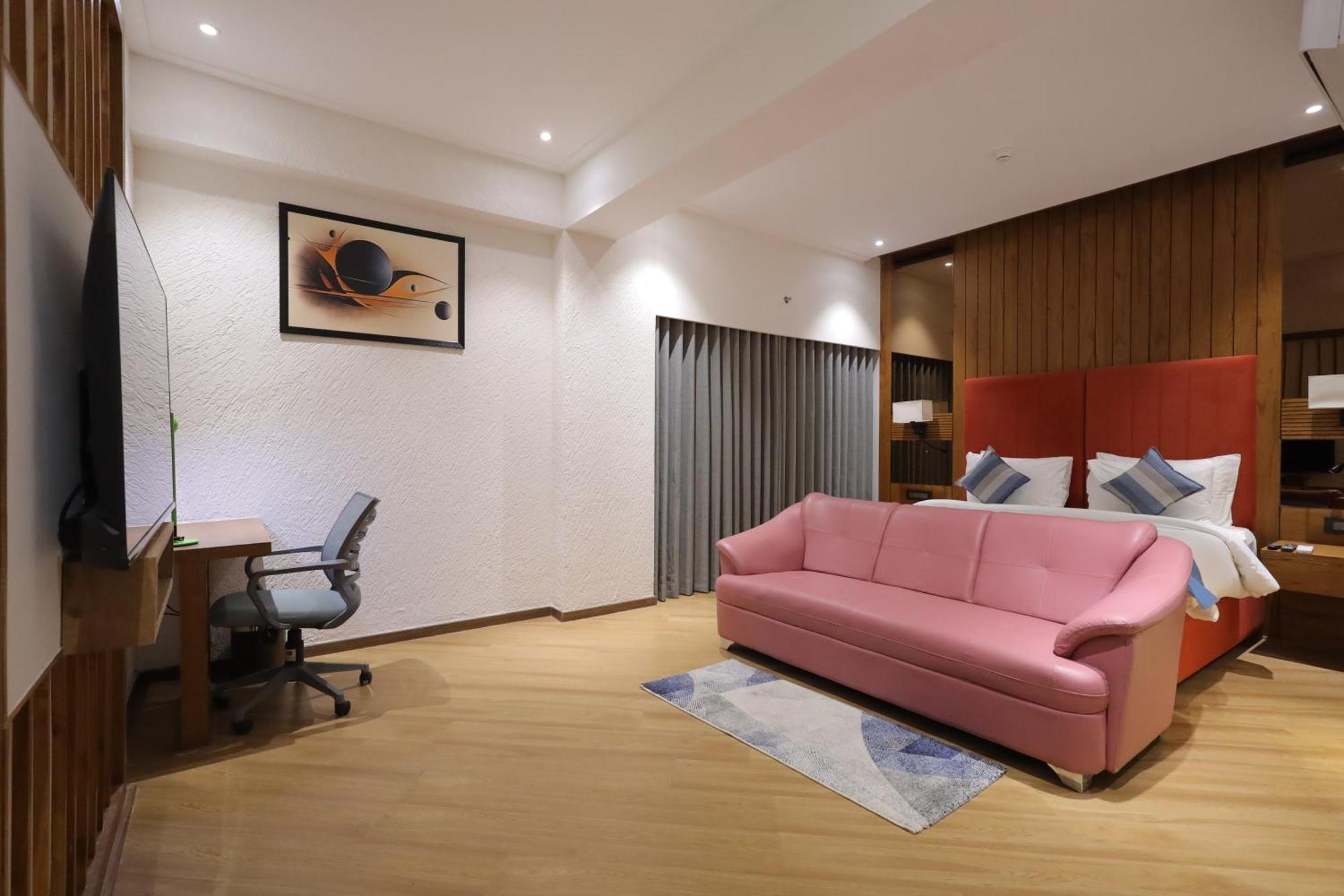 Ramada Encore By Wyndham Viramgam المظهر الخارجي الصورة