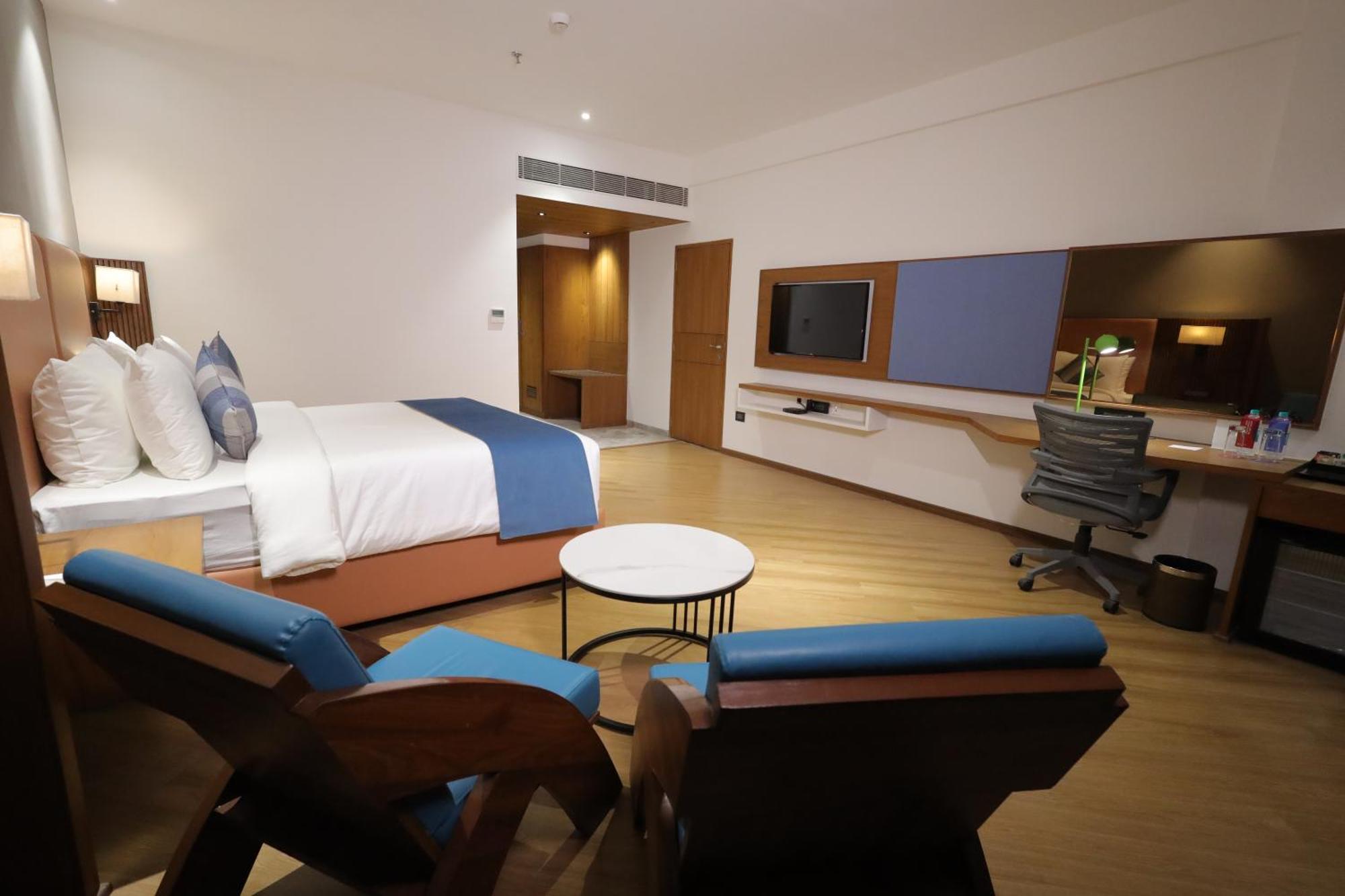 Ramada Encore By Wyndham Viramgam المظهر الخارجي الصورة